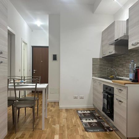 Vt Home - Appartamento Milano Zona Navigli Dış mekan fotoğraf